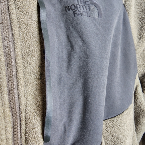 The North face fleece jacket - Picture 3 of 16